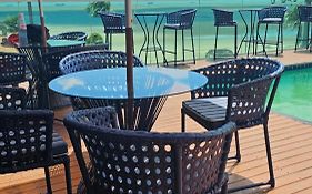 Litorânea Praia Hotel